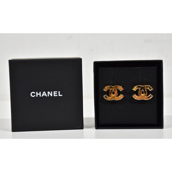 Chanel 23A Gold Orange Red Interlocking CC Logo Classic Statement Stud Earrings - Picture 2 of 12